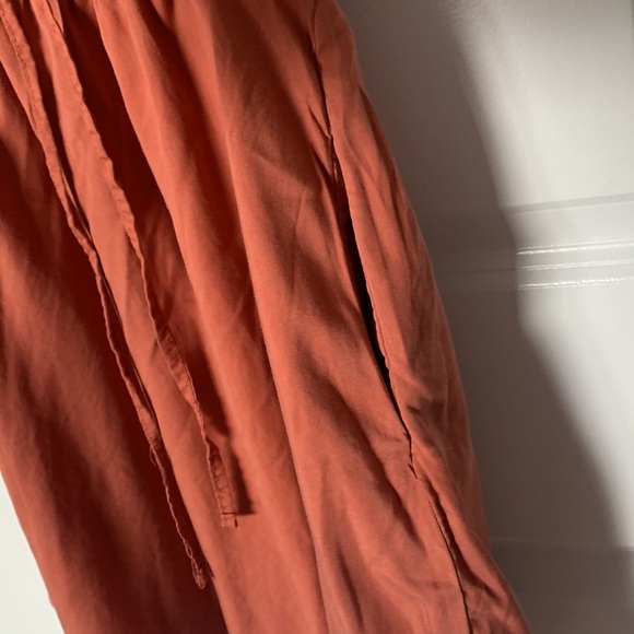 DD77 Dress - Picture 4 of 6